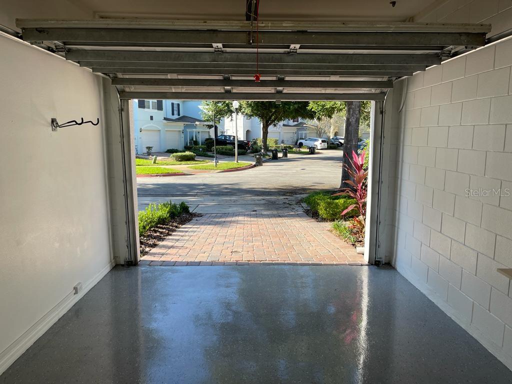 VILLA CAPRI/METROWEST - Residential