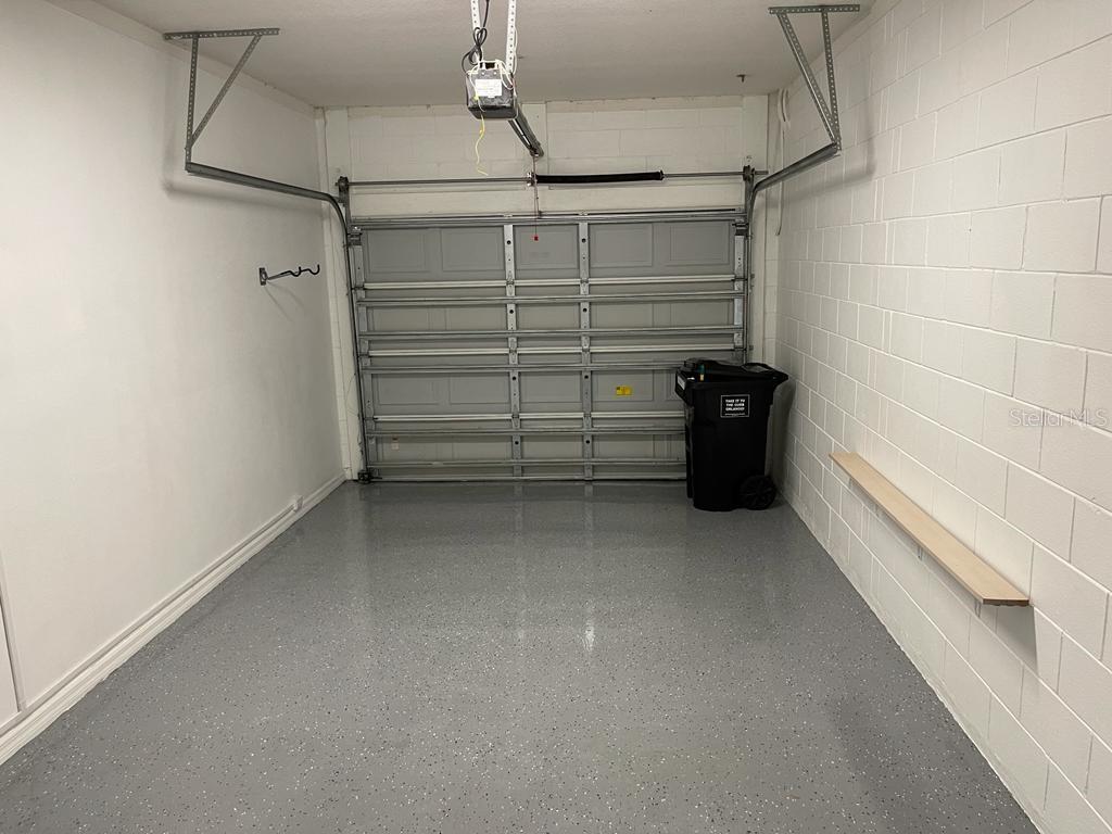 VILLA CAPRI/METROWEST - Residential