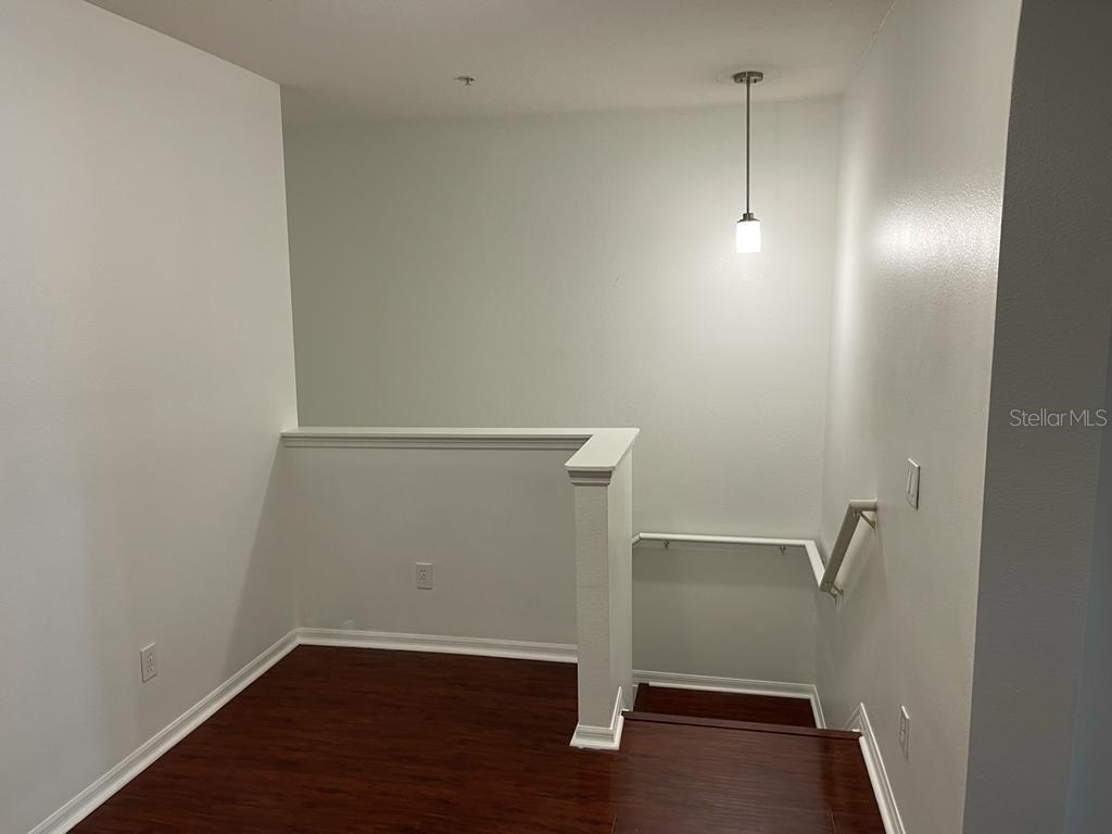 VILLA CAPRI/METROWEST - Residential