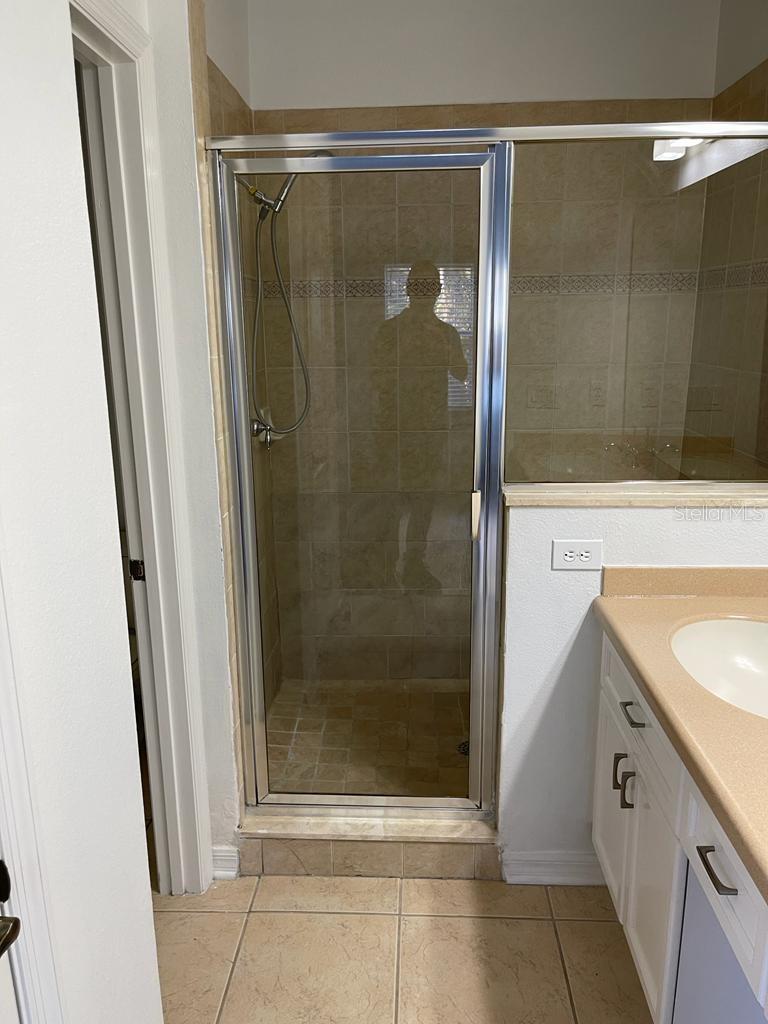 VILLA CAPRI/METROWEST - Residential