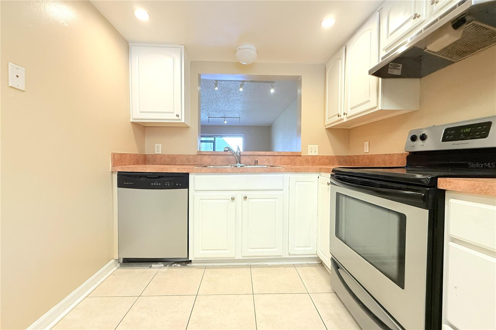 NORTH BAY VILLAGE CONDO - Residential