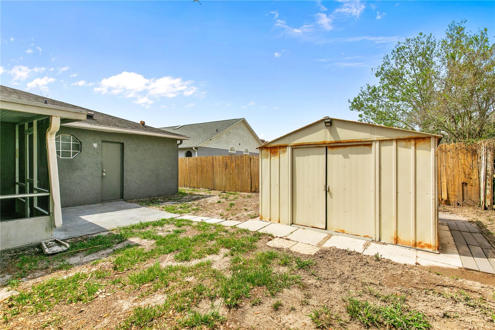 CHASE GROVES UNIT 10 - Residential