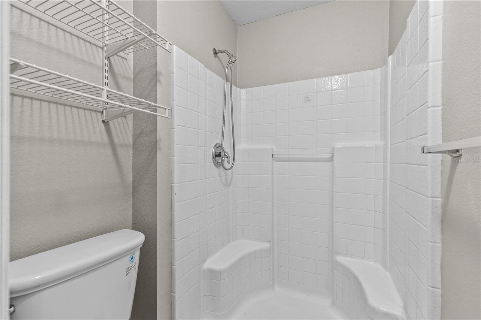 CHASE GROVES UNIT 10 - Residential