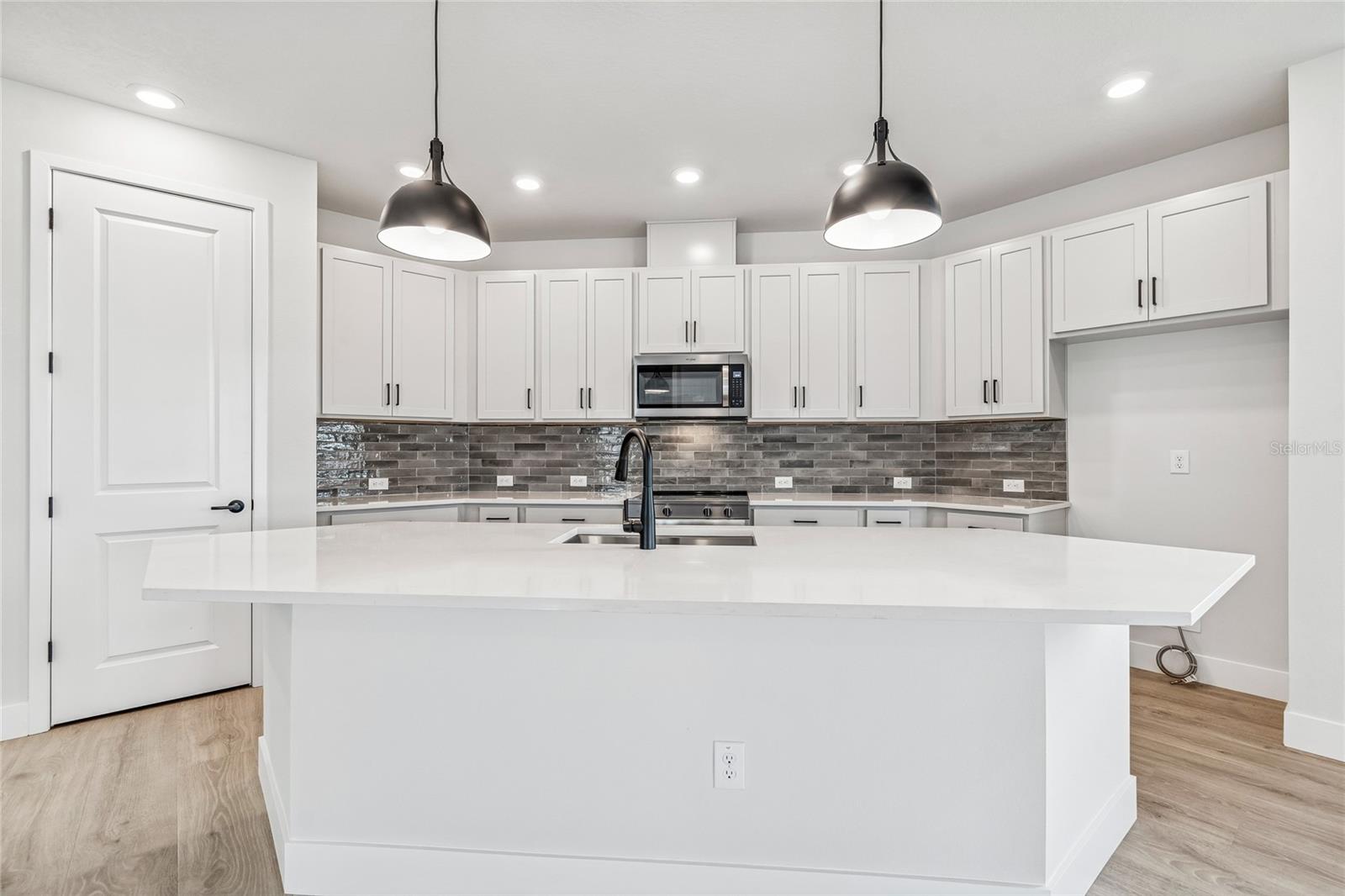 31406 PENDLETON LANDING CIRCLE