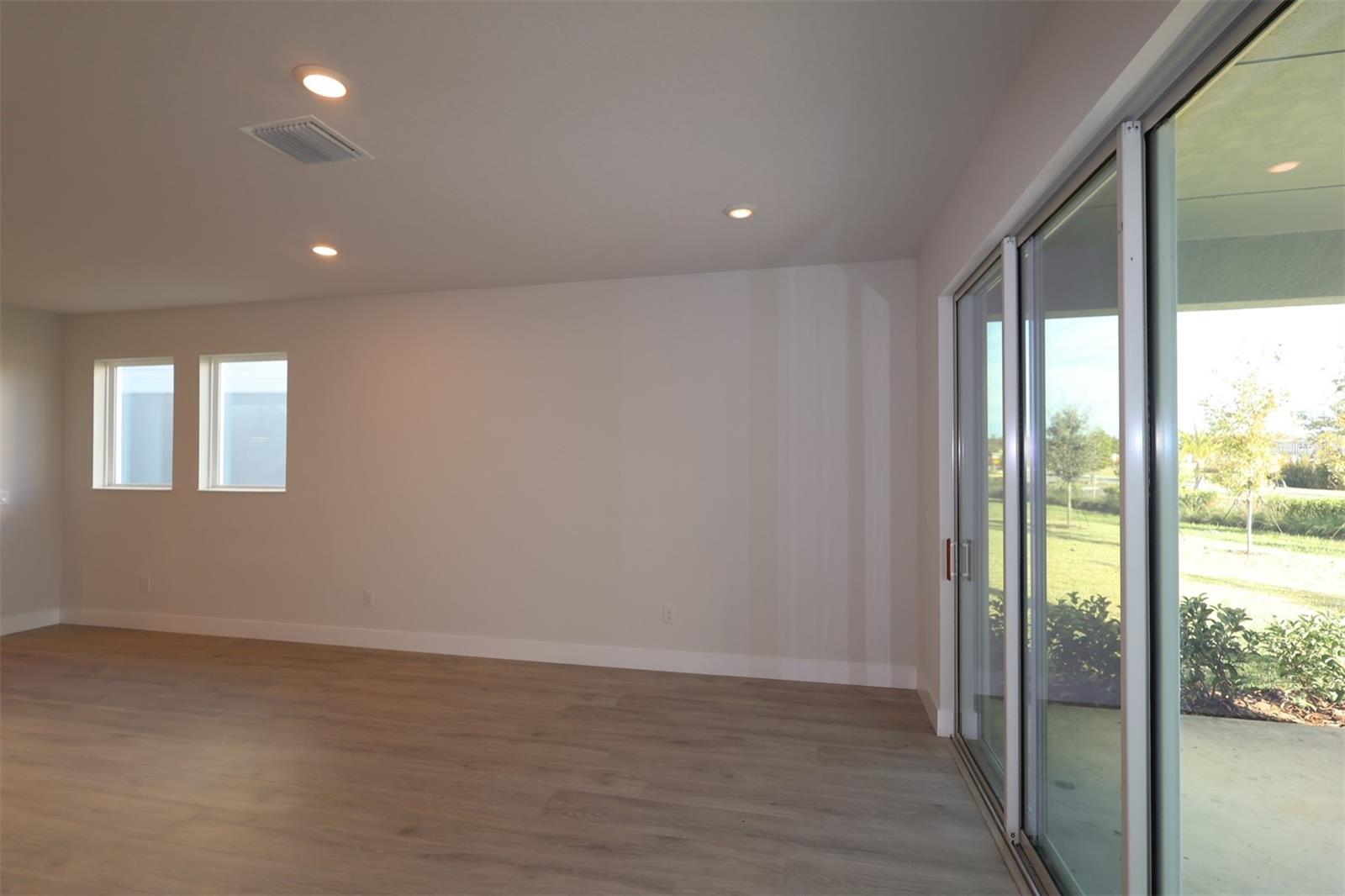 CHAPEL CROSSINGS - Residential