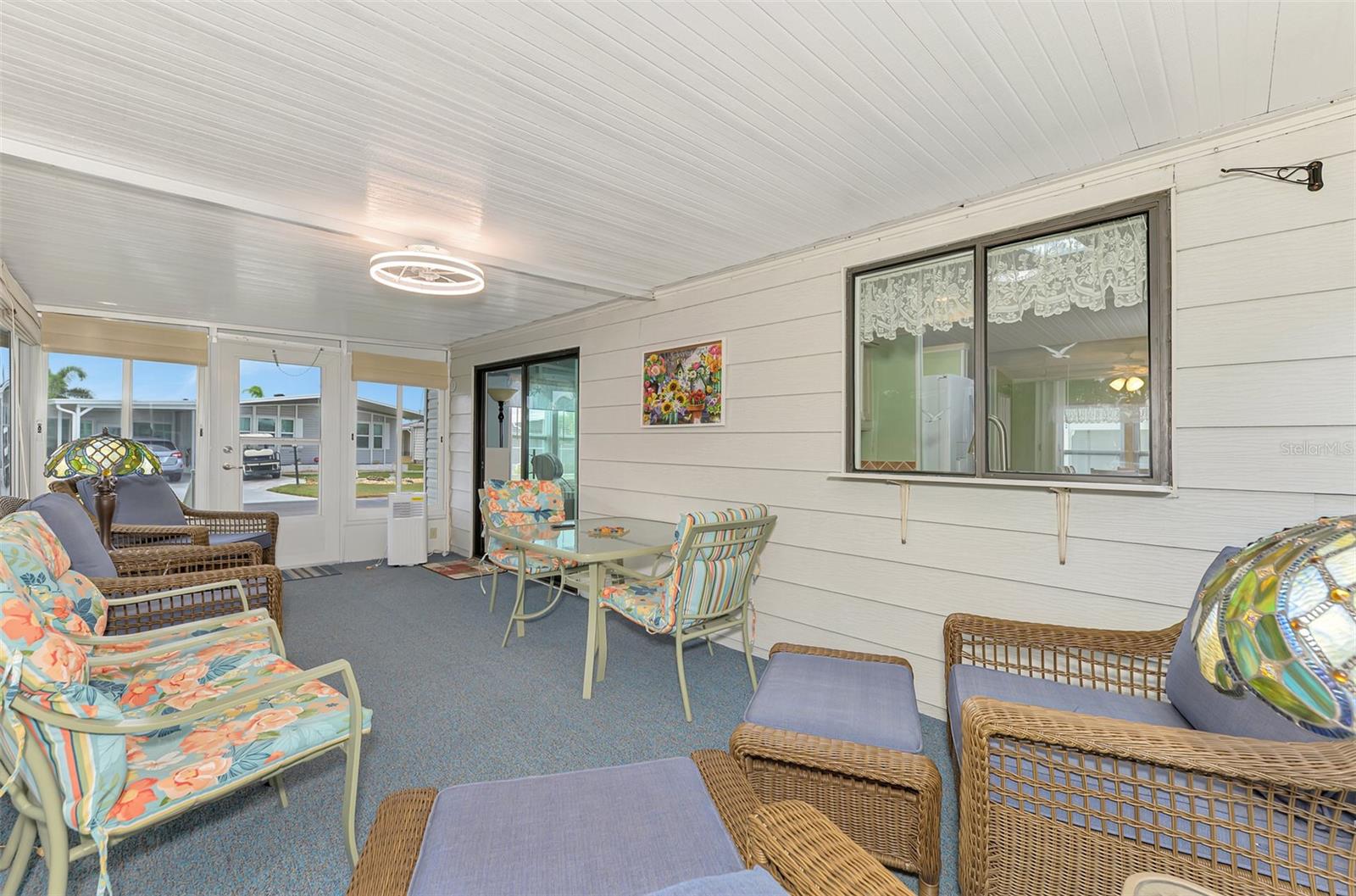 LA CASA MHP CO-OP - Residential