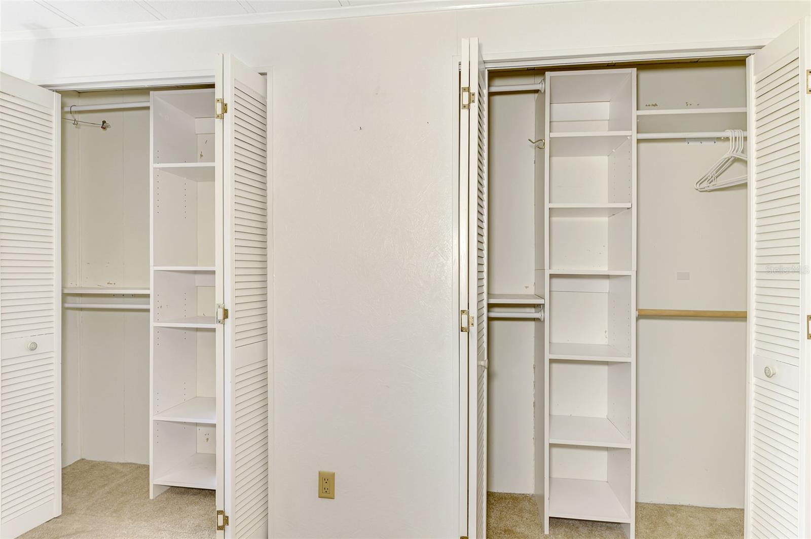 LA CASA MHP CO-OP - Residential