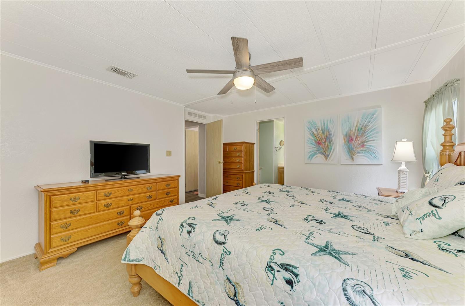 LA CASA MHP CO-OP - Residential