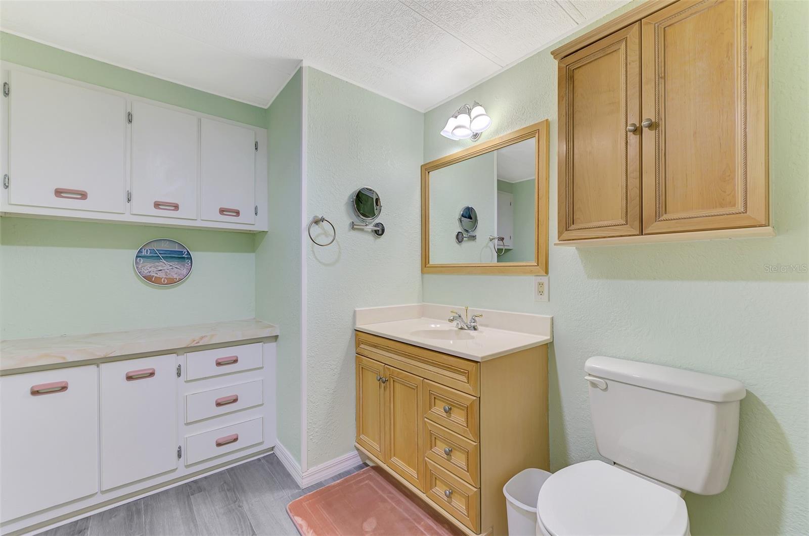 LA CASA MHP CO-OP - Residential