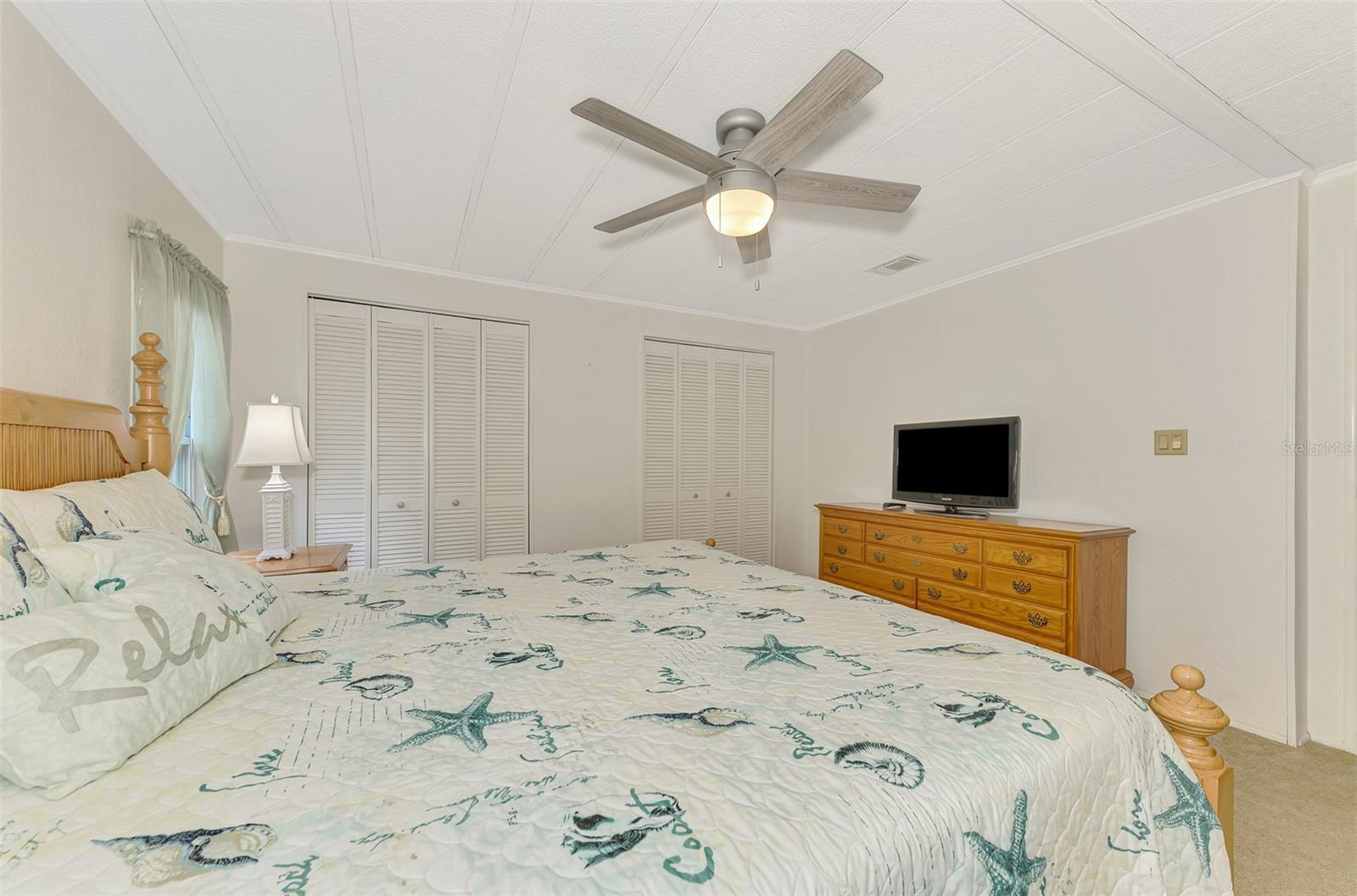 LA CASA MHP CO-OP - Residential