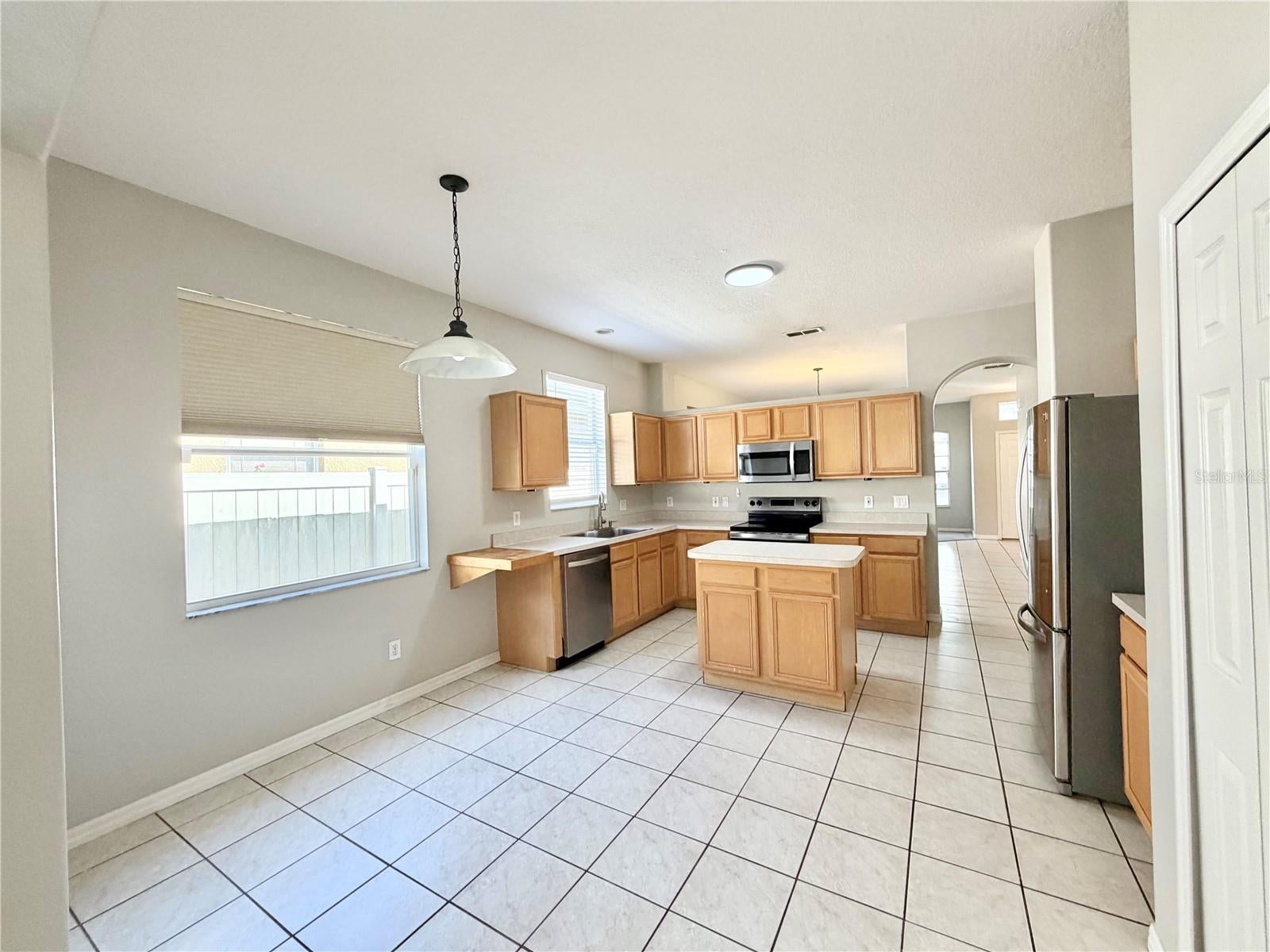 3961 SHAWN CIRCLE