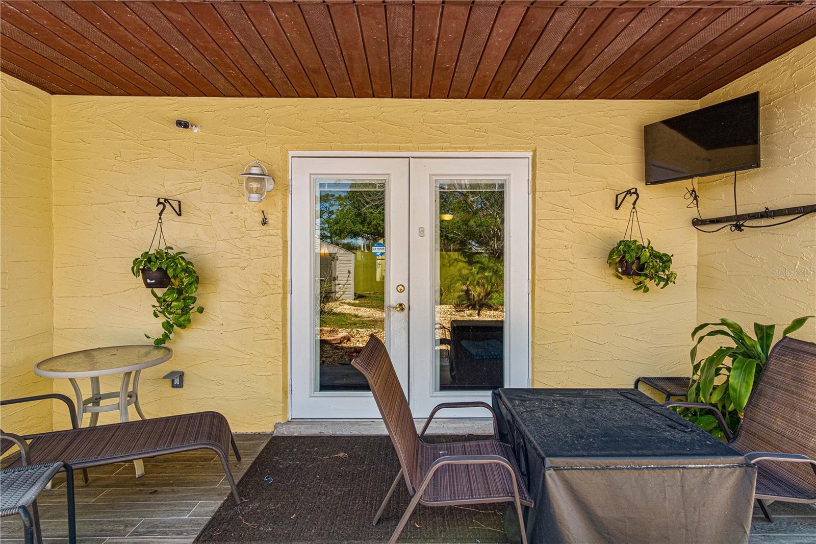 SHANGRI-LA VILLAGE - Residential