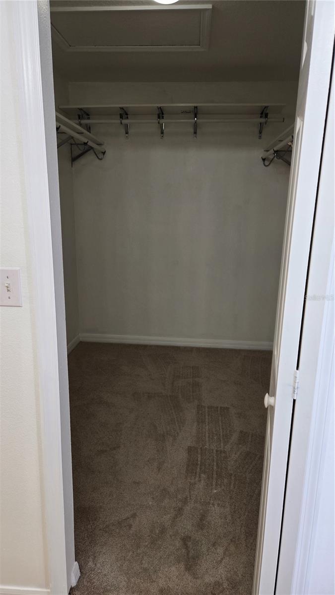 HATCHWOOD ESTATES - Residential Lease