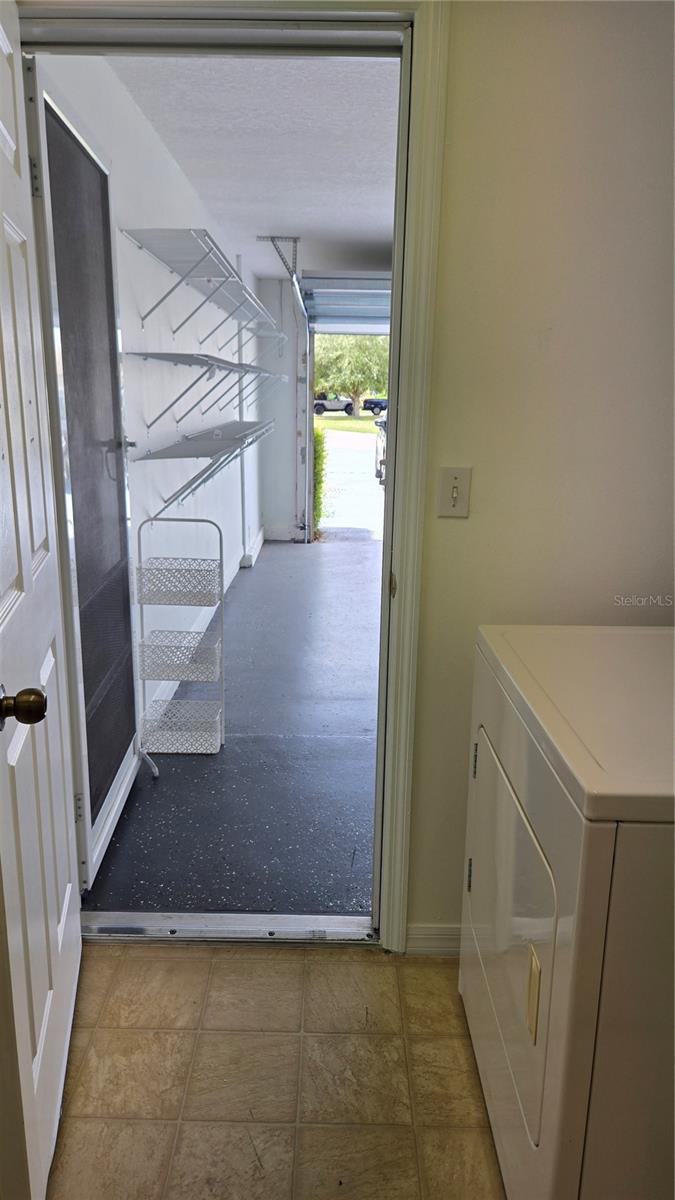 HATCHWOOD ESTATES - Residential Lease
