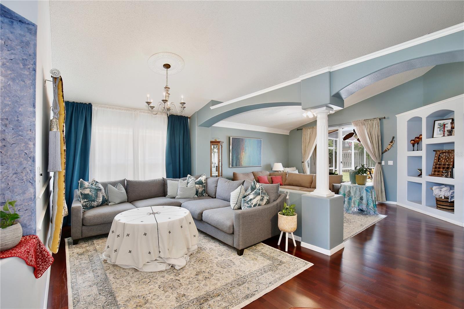 4589 EAGLET LANE