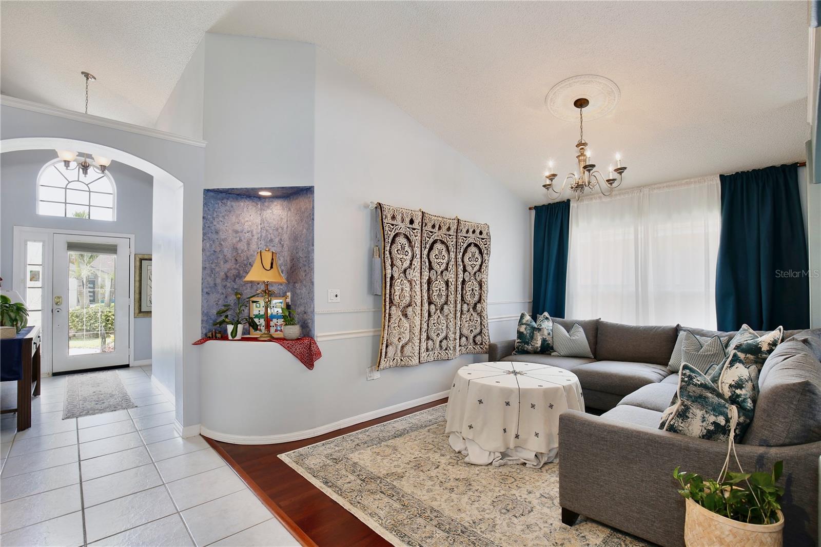 4589 EAGLET LANE