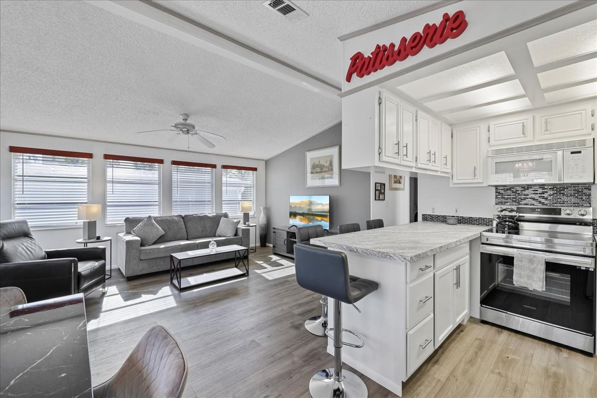 PALMETTO PALMS RV RESIDENCE PH 04 - Residential