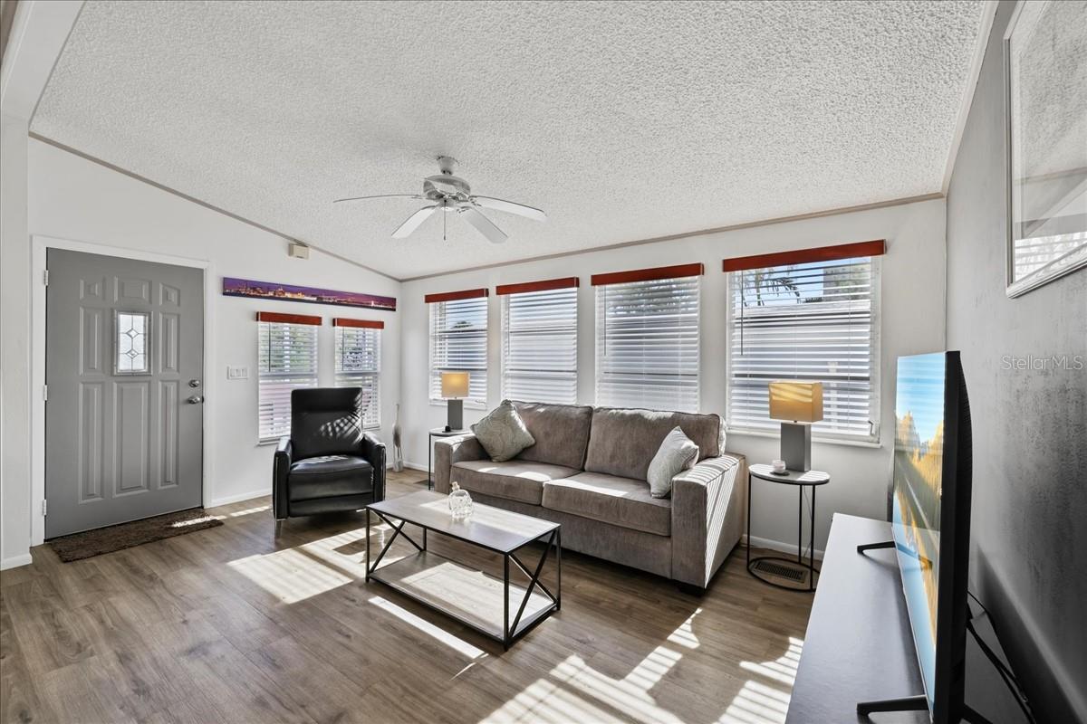 PALMETTO PALMS RV RESIDENCE PH 04 - Residential