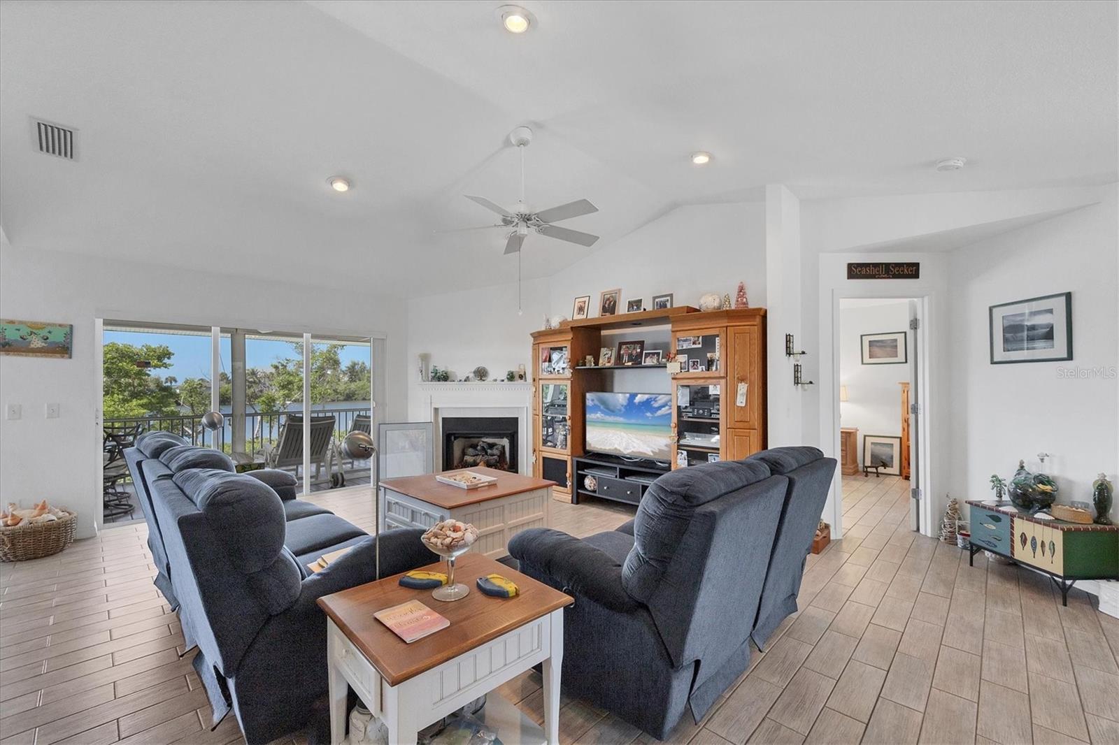 PALM ISLAND ESTATES UN 4 - Residential