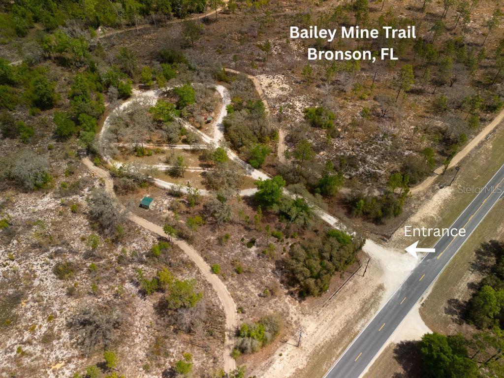 NORTH SOUTH ESTATE - Land