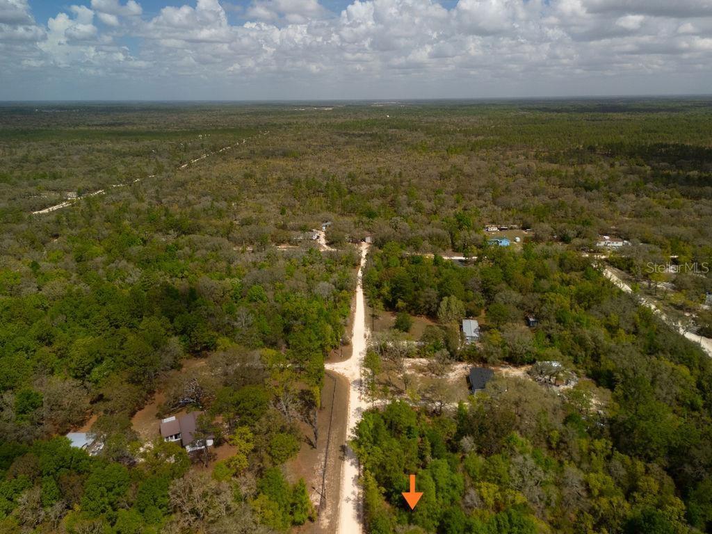 NORTH SOUTH ESTATE - Land