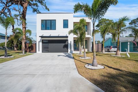 A home in SARASOTA