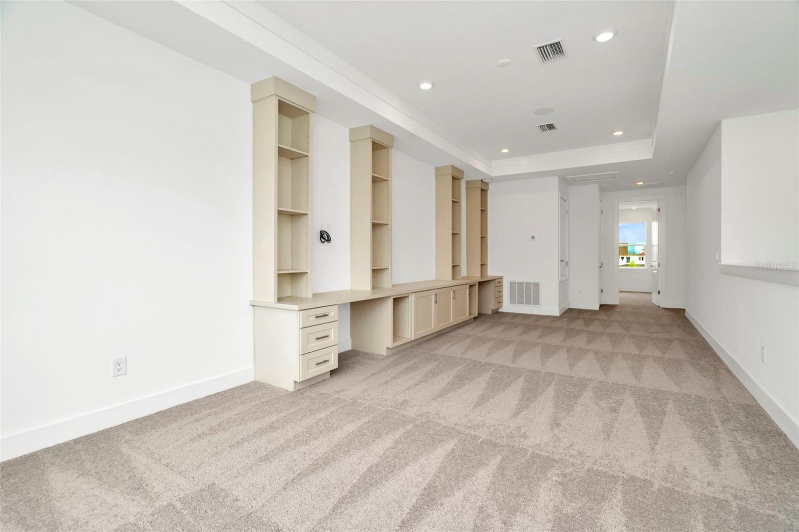 MIRADA PARCEL 1 - Residential