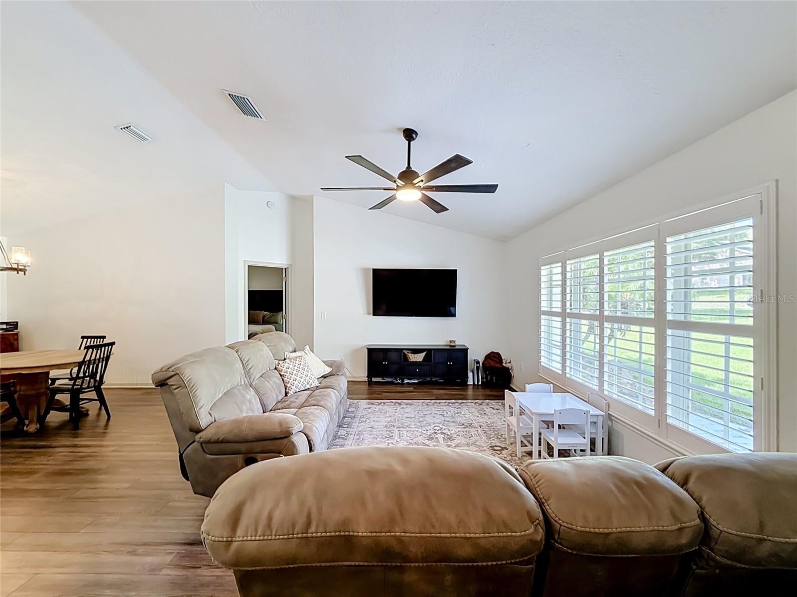 2961 WESTGATE DRIVE