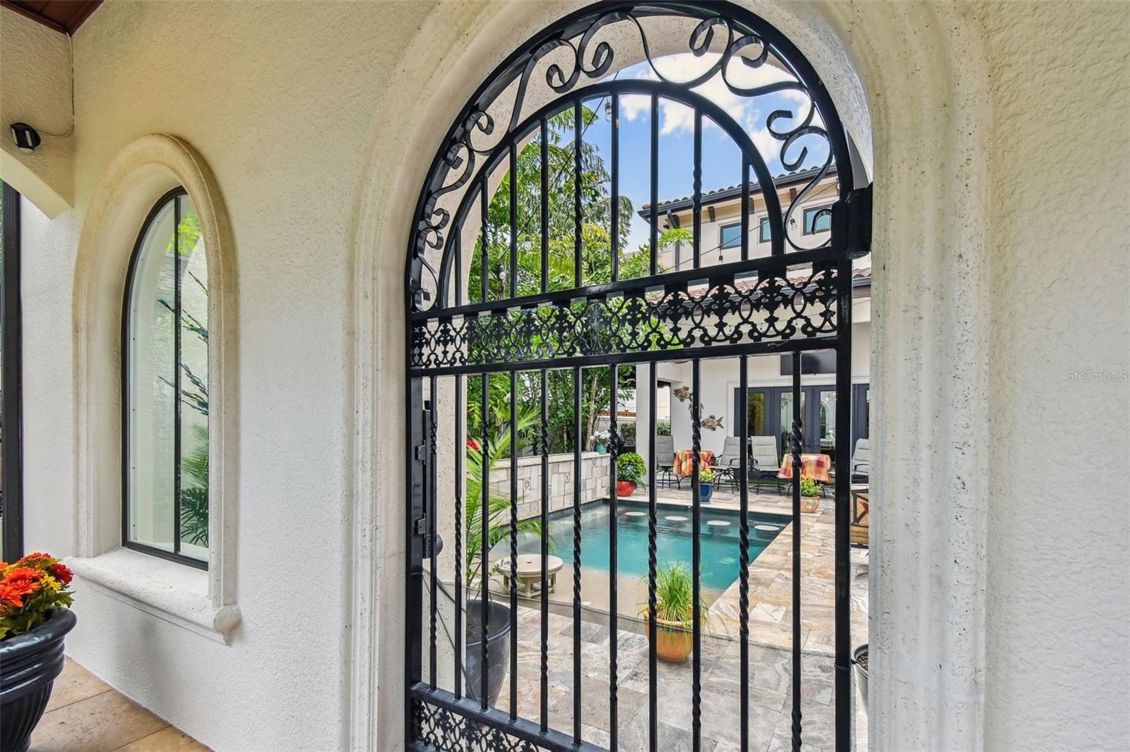 BAY SHORE REV - Residential