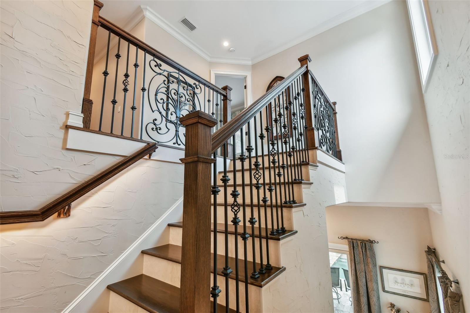 BAY SHORE REV - Residential