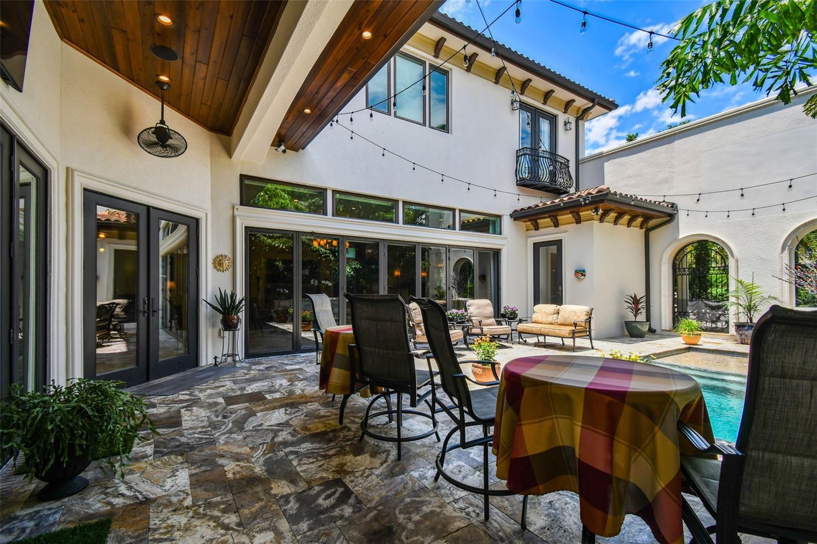 BAY SHORE REV - Residential