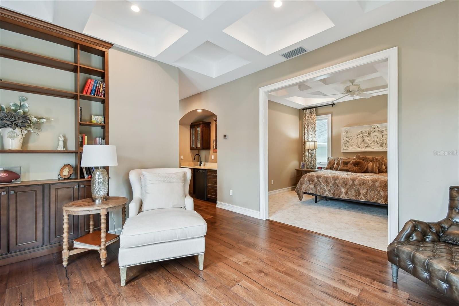 BAY SHORE REV - Residential