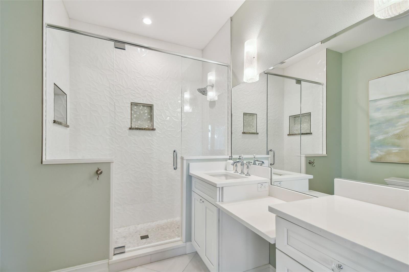 BAY SHORE REV - Residential