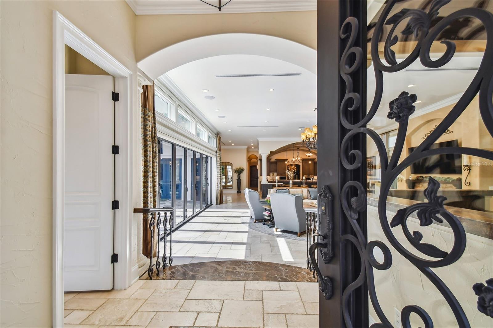 BAY SHORE REV - Residential