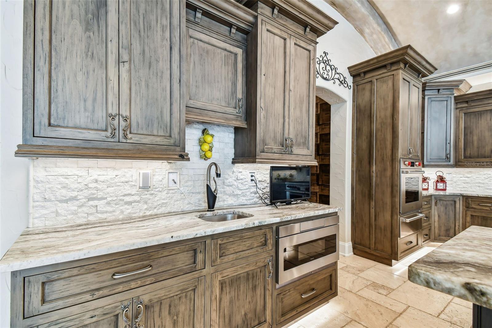 BAY SHORE REV - Residential