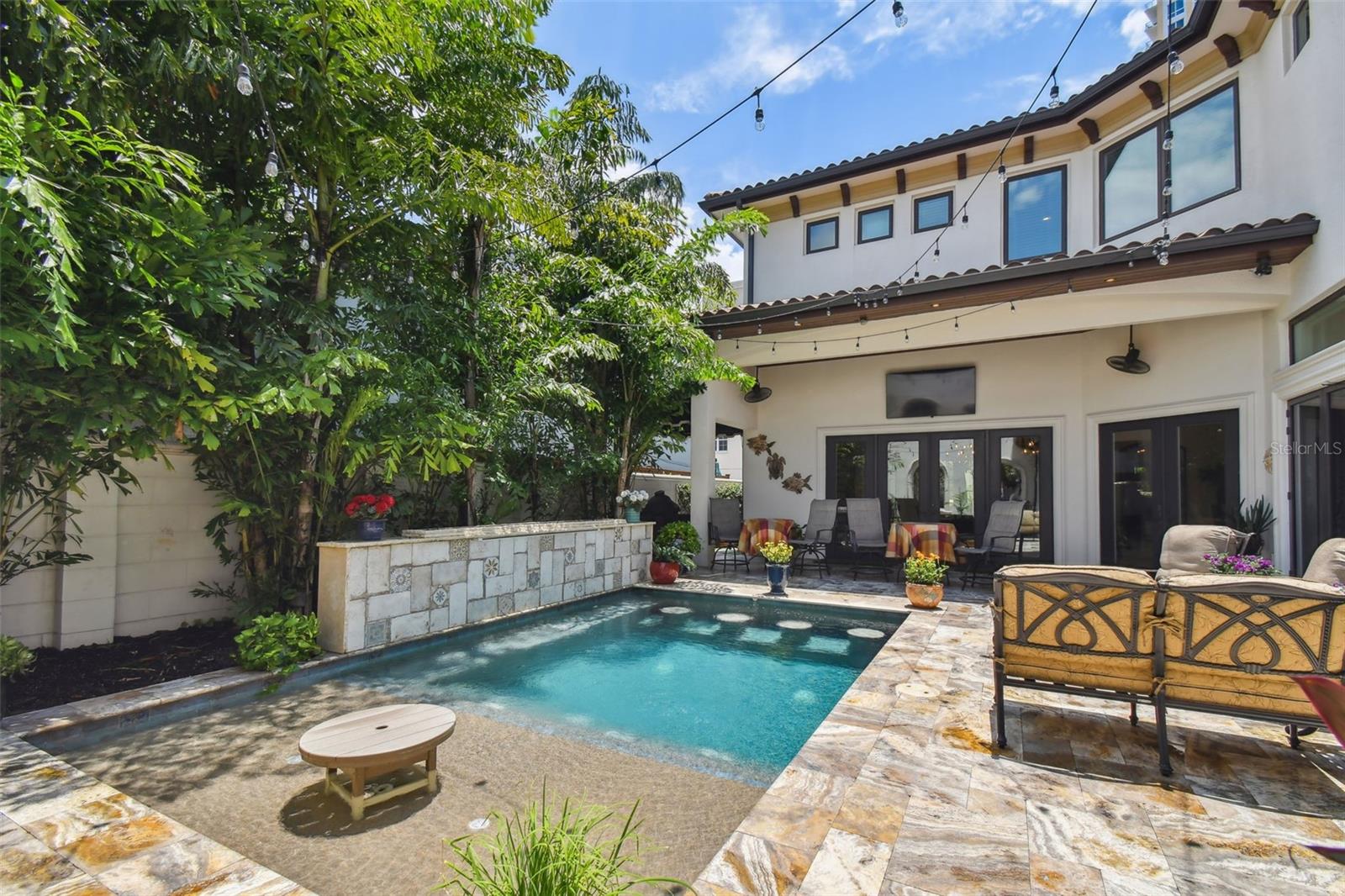 BAY SHORE REV - Residential