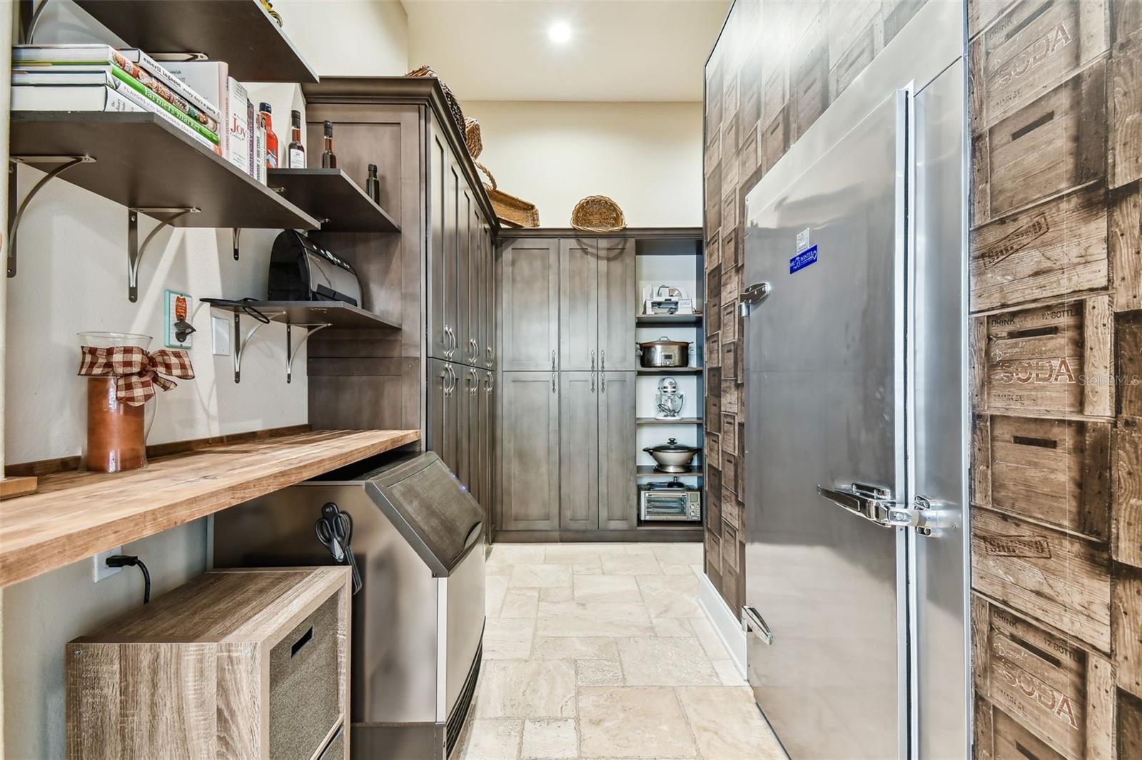 BAY SHORE REV - Residential