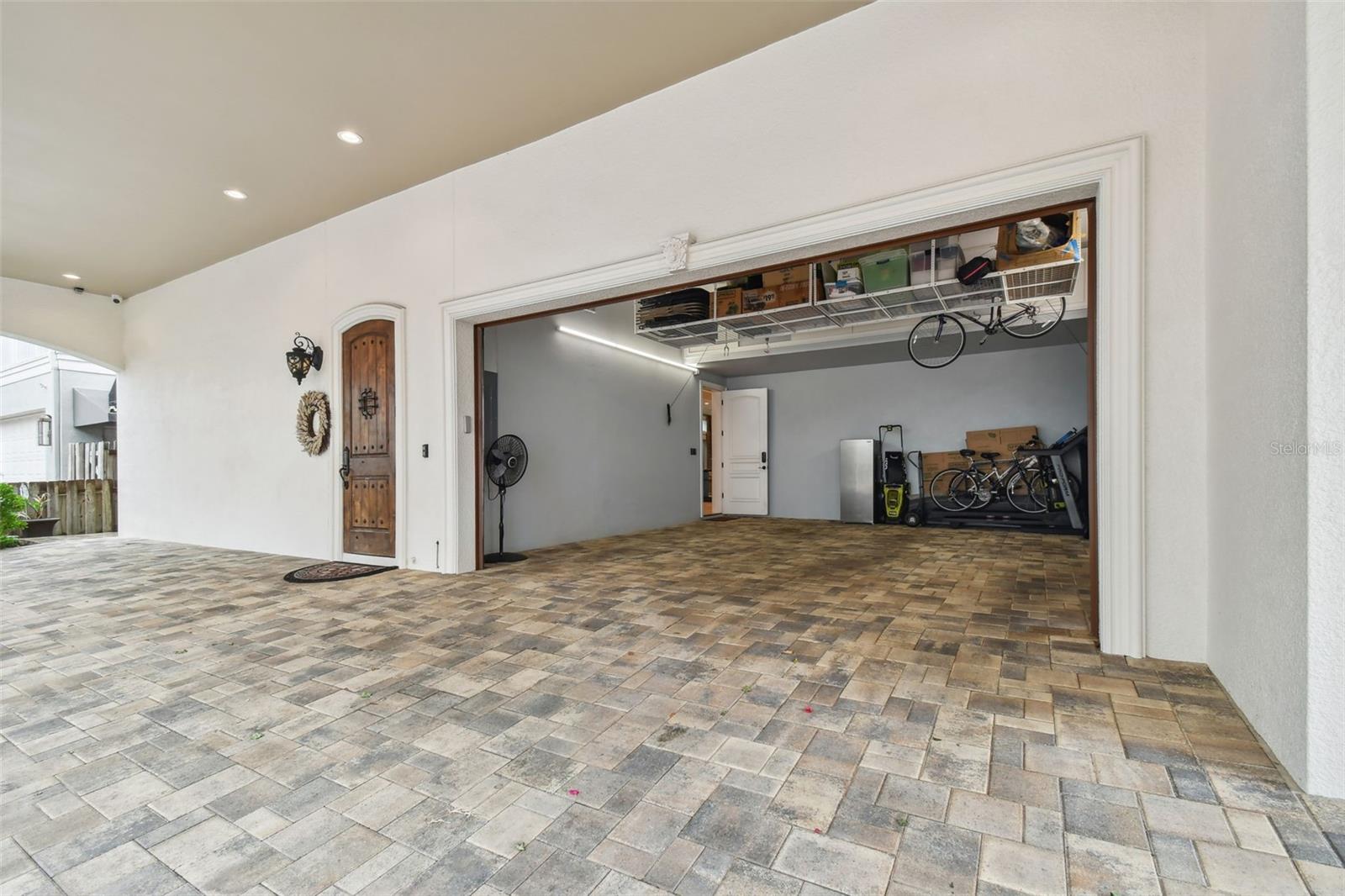 BAY SHORE REV - Residential