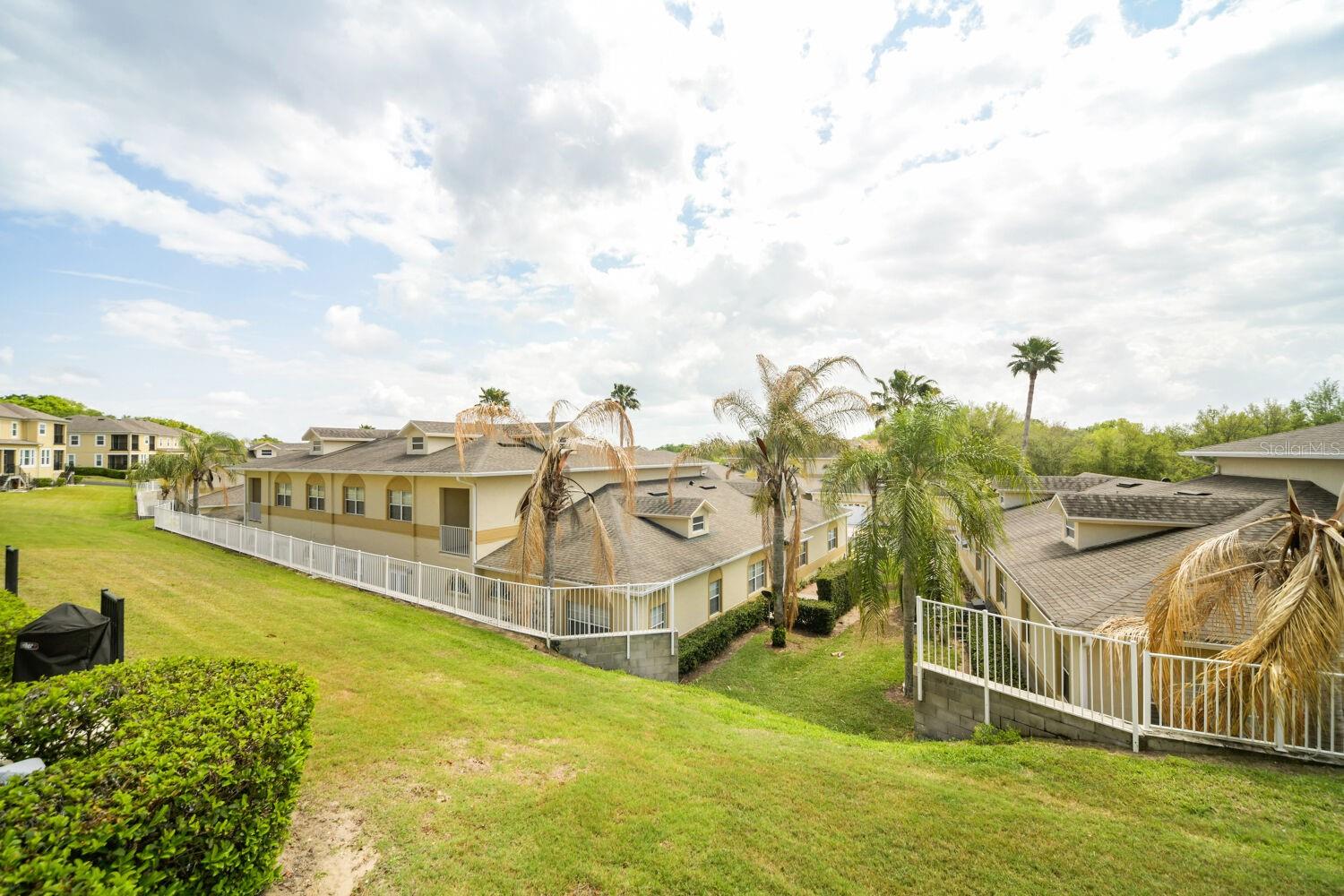 MAGNOLIA POINTE PH 1 - Residential