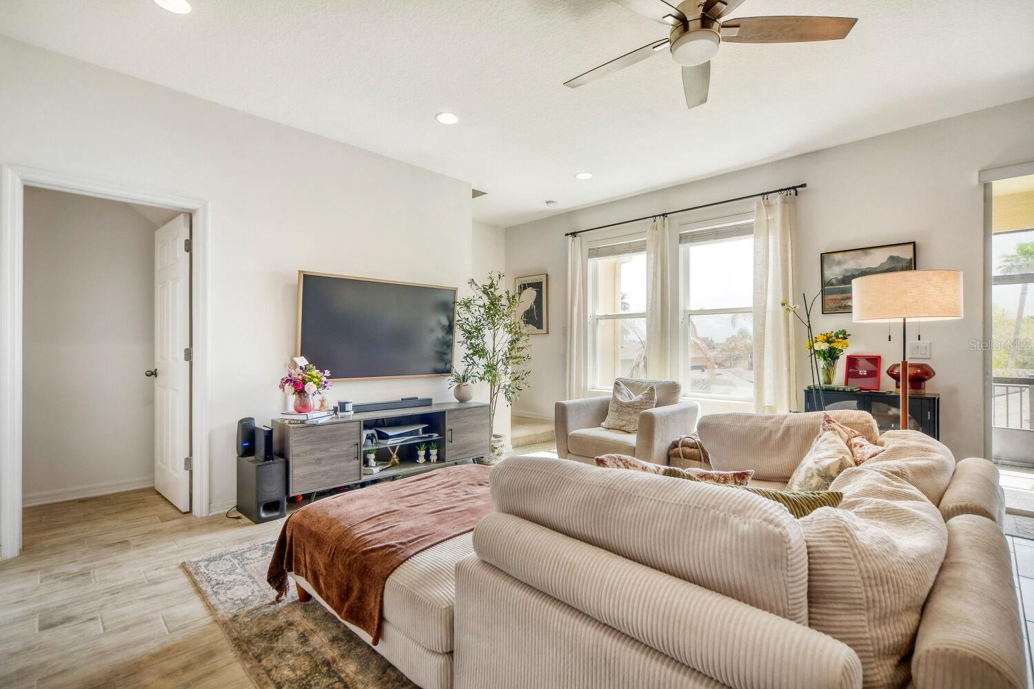 MAGNOLIA POINTE PH 1 - Residential