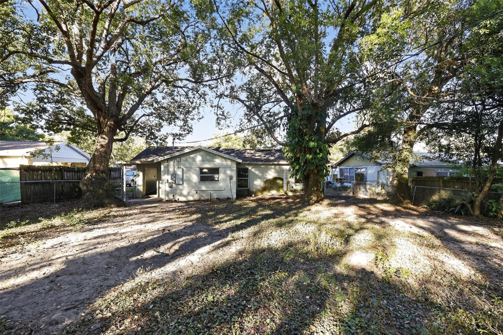 1634 S WARREN AVENUE