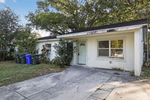 Photo of 1634 S Warren Avenue, Lakeland, FL 33803 (MLS # O6359506)