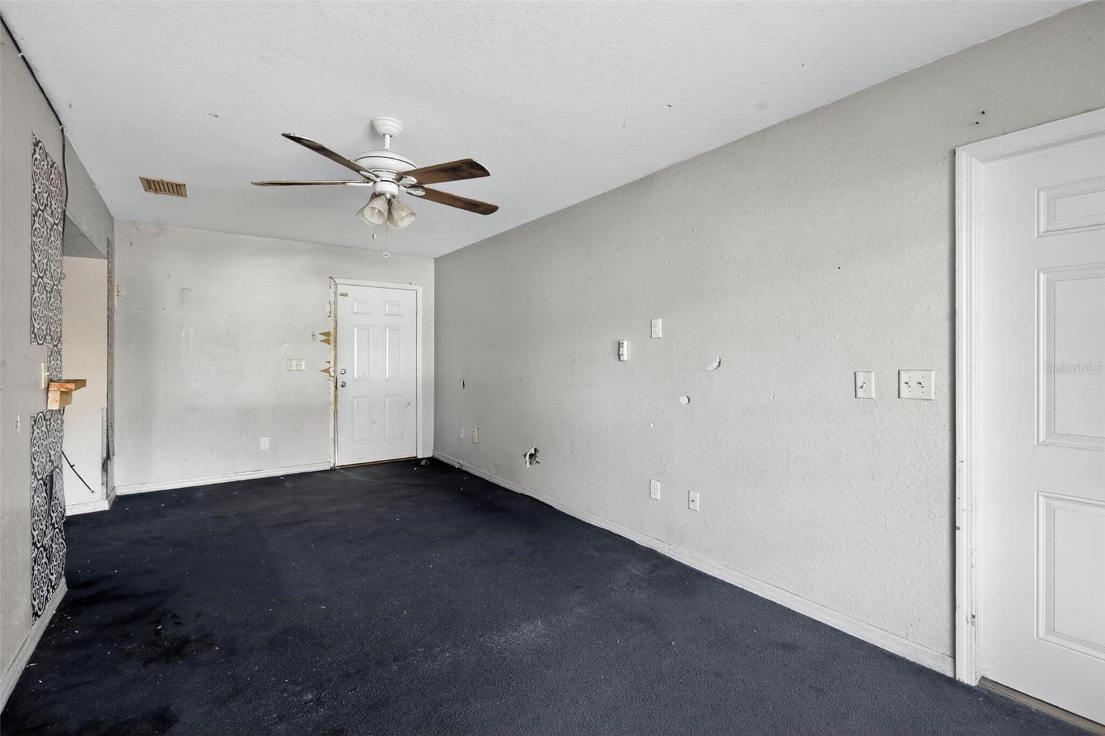 CAMPHOR HEIGHTS - Residential