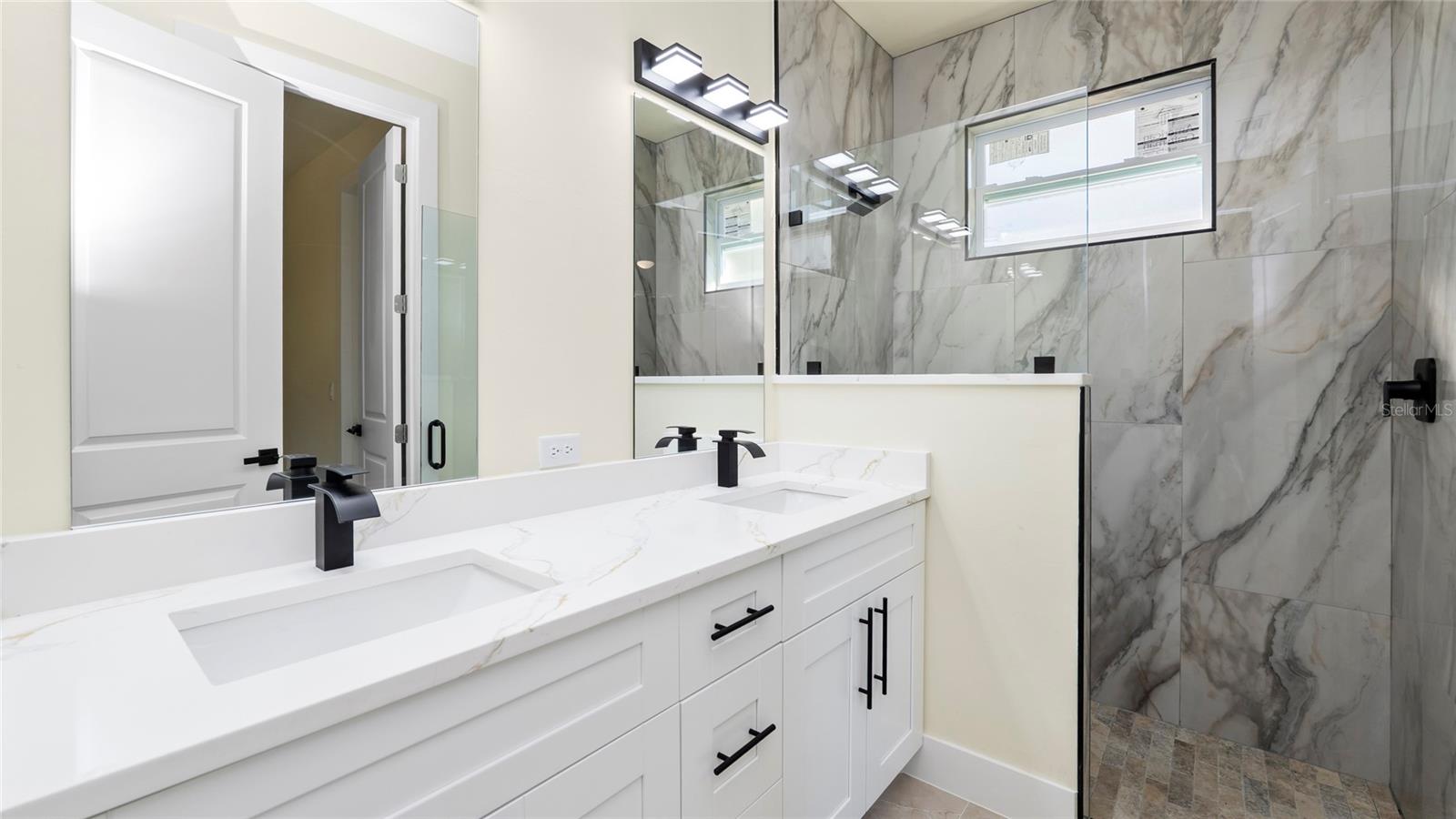 HRBR HEIGHTS - Residential