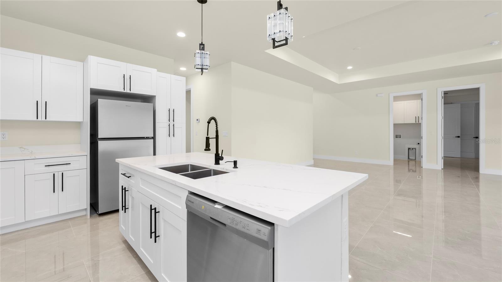 HRBR HEIGHTS - Residential