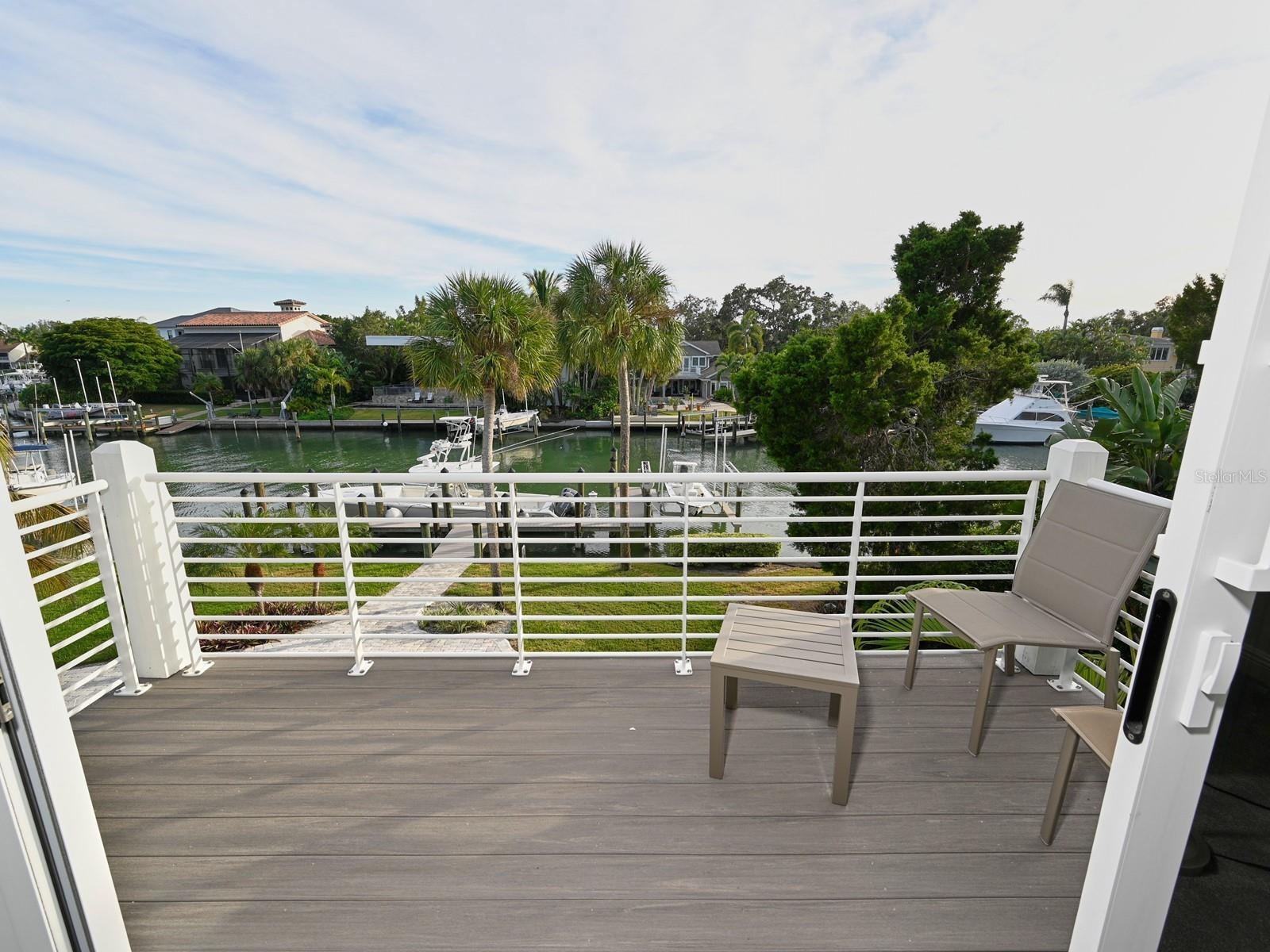 BAY ISLAND SHORES - Residential