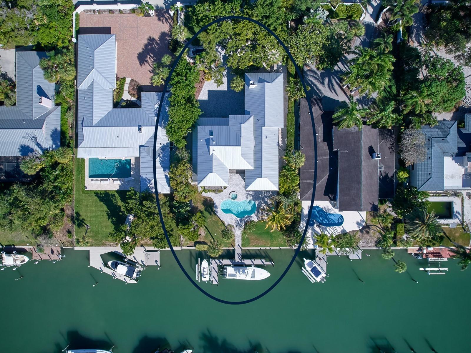 BAY ISLAND SHORES - Residential