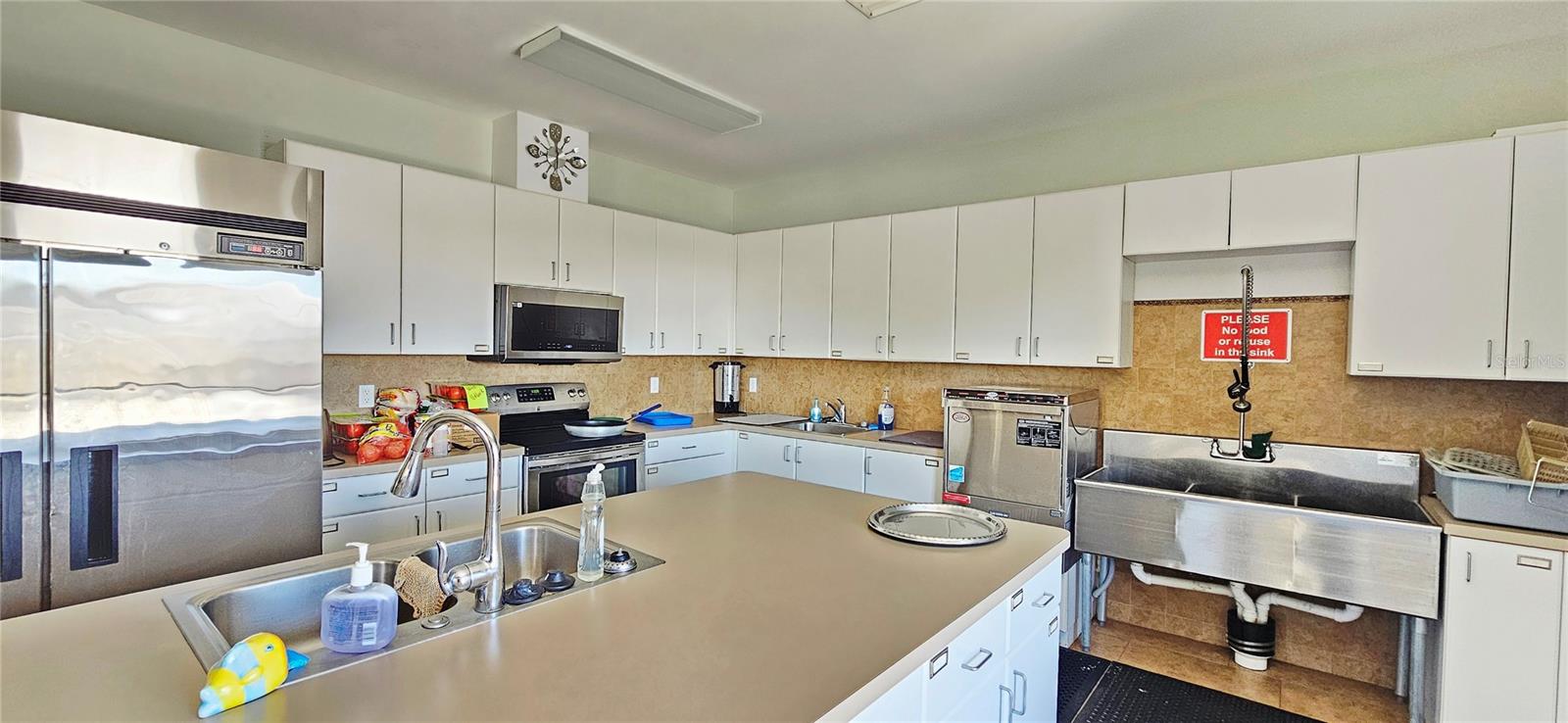 SOUTH WINDS MHP CO-OP - Residential