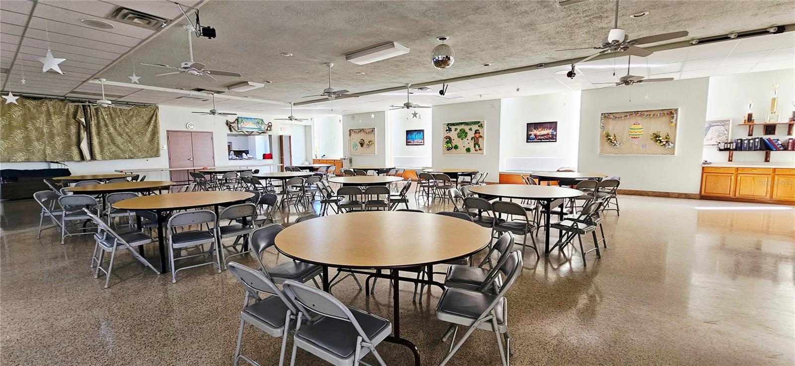 SOUTH WINDS MHP CO-OP - Residential