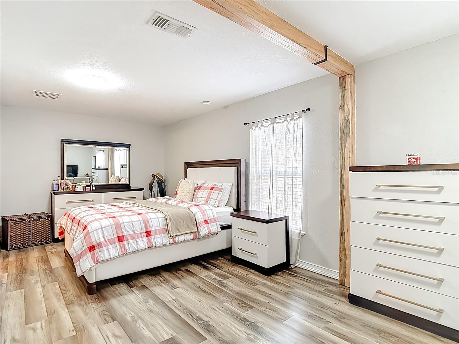 SANSON PARK UNIT 4 - Residential